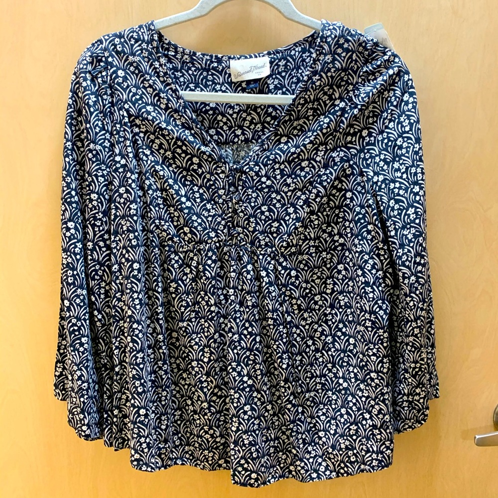 Women’s floral print blue tunic